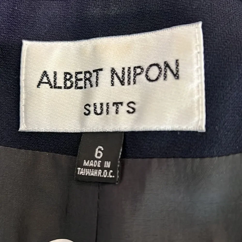 VINTAGE ALBERT NIPON Ladies Blazer Navy Sz 6 EUC